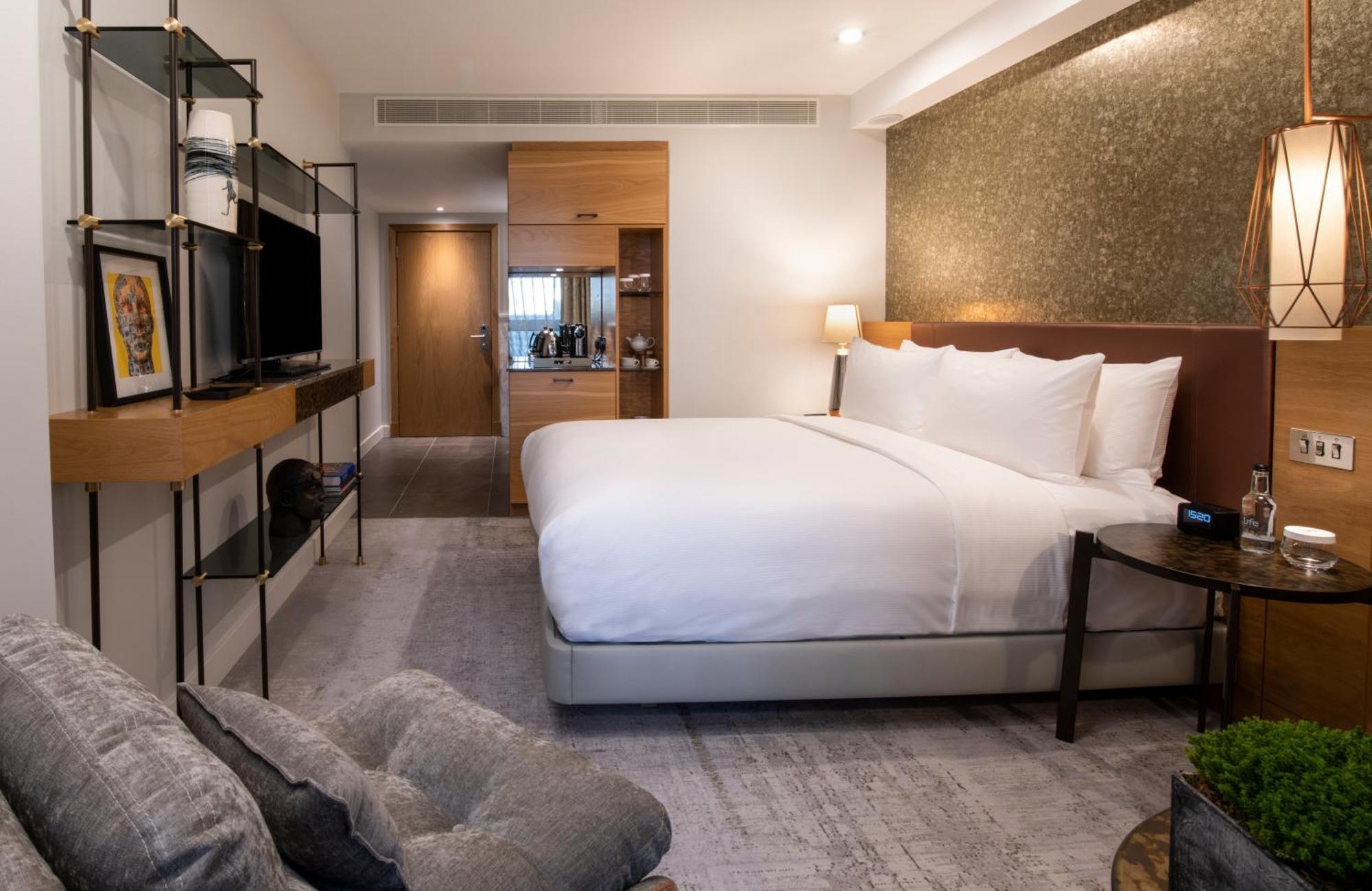 Lincoln Plaza Hotel London, Curio Collection By Hilton Exteriör bild